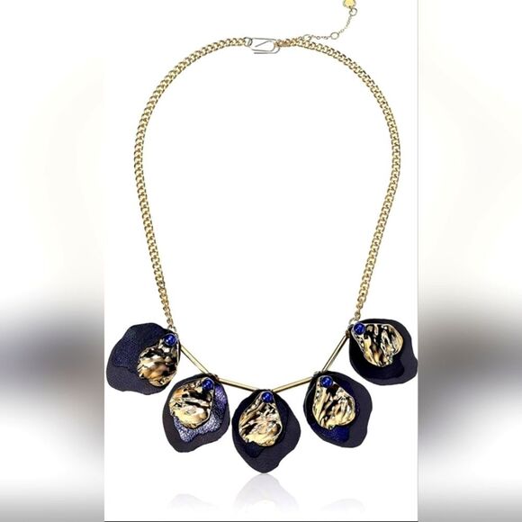 French Connection Petal Drop Collar Necklace 20" NWT - Picture 1 of 2